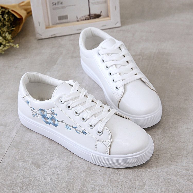 Women Embroidered Casual Sneakers